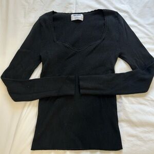 Old Navy Classic Black Knit Sweater